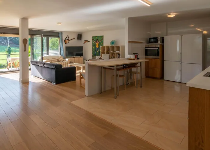 Domek alpejski Laga Surfing Ibarrangelu