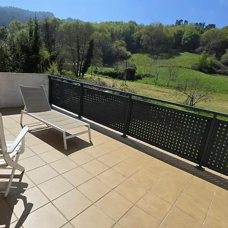 Laga Surfing Alpstuga Ibarrangelu