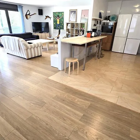 Laga Surfing Шале