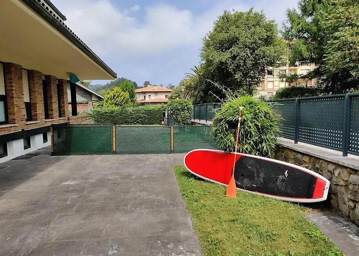 Laga Surfing Ибаррангелуа